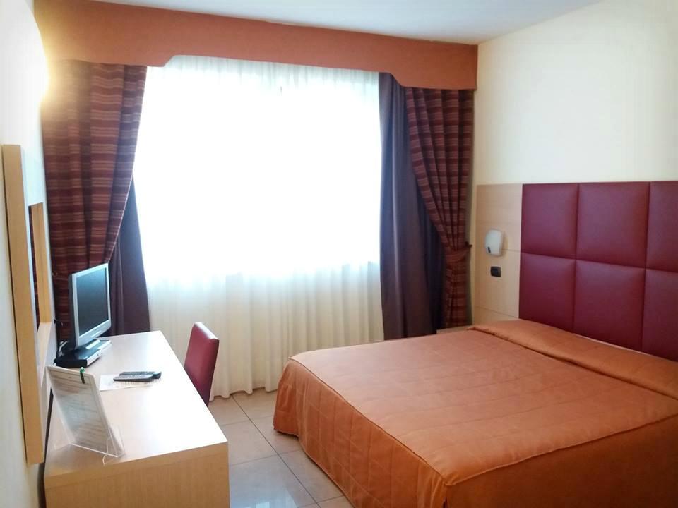 Hotel Panorama Cambiano Værelse billede
